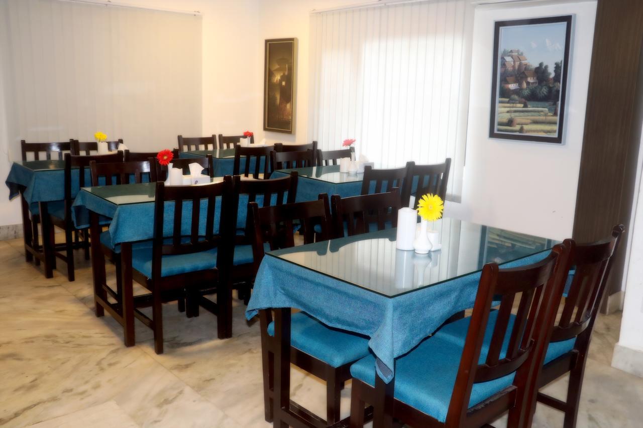 Ausfinn Hotel Metro Inn Kathmandu Bagian luar foto