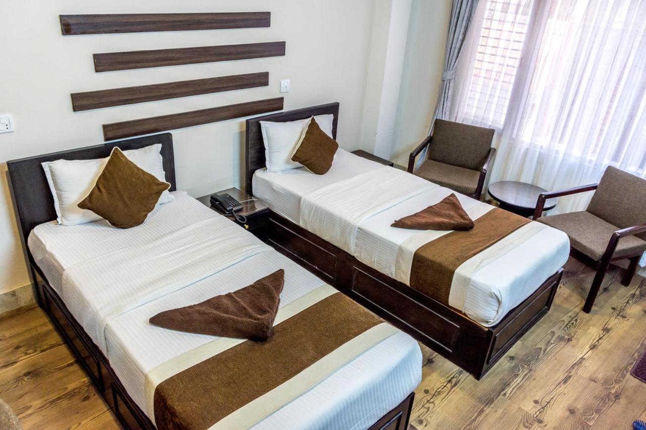 Ausfinn Hotel Metro Inn Kathmandu Bagian luar foto