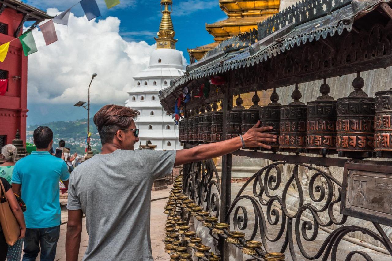 Ausfinn Hotel Metro Inn Kathmandu Bagian luar foto