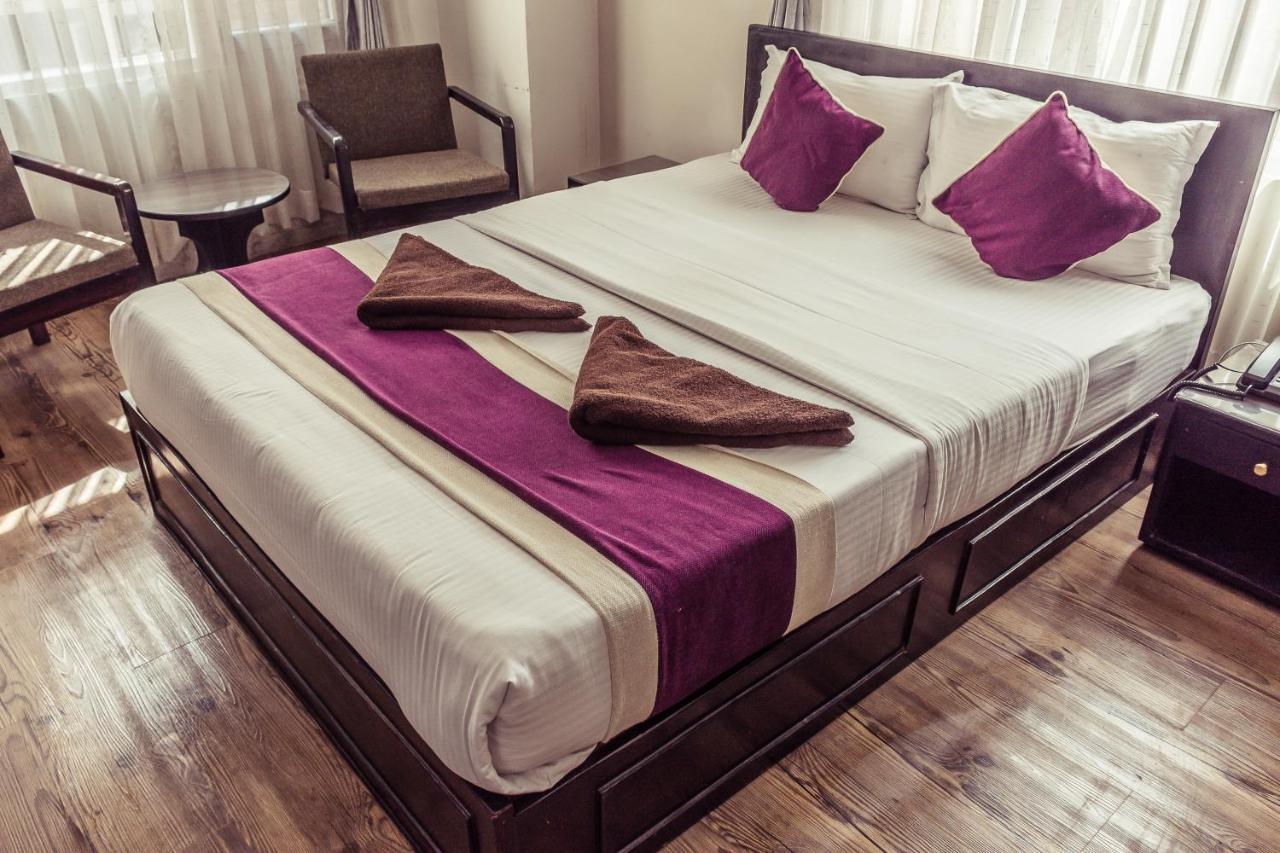 Ausfinn Hotel Metro Inn Kathmandu Bagian luar foto