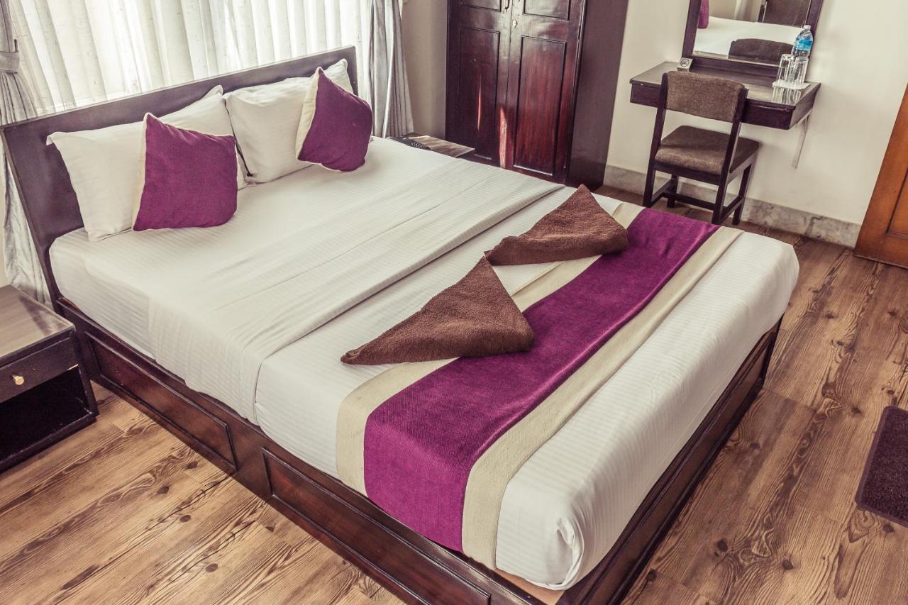 Ausfinn Hotel Metro Inn Kathmandu Bagian luar foto